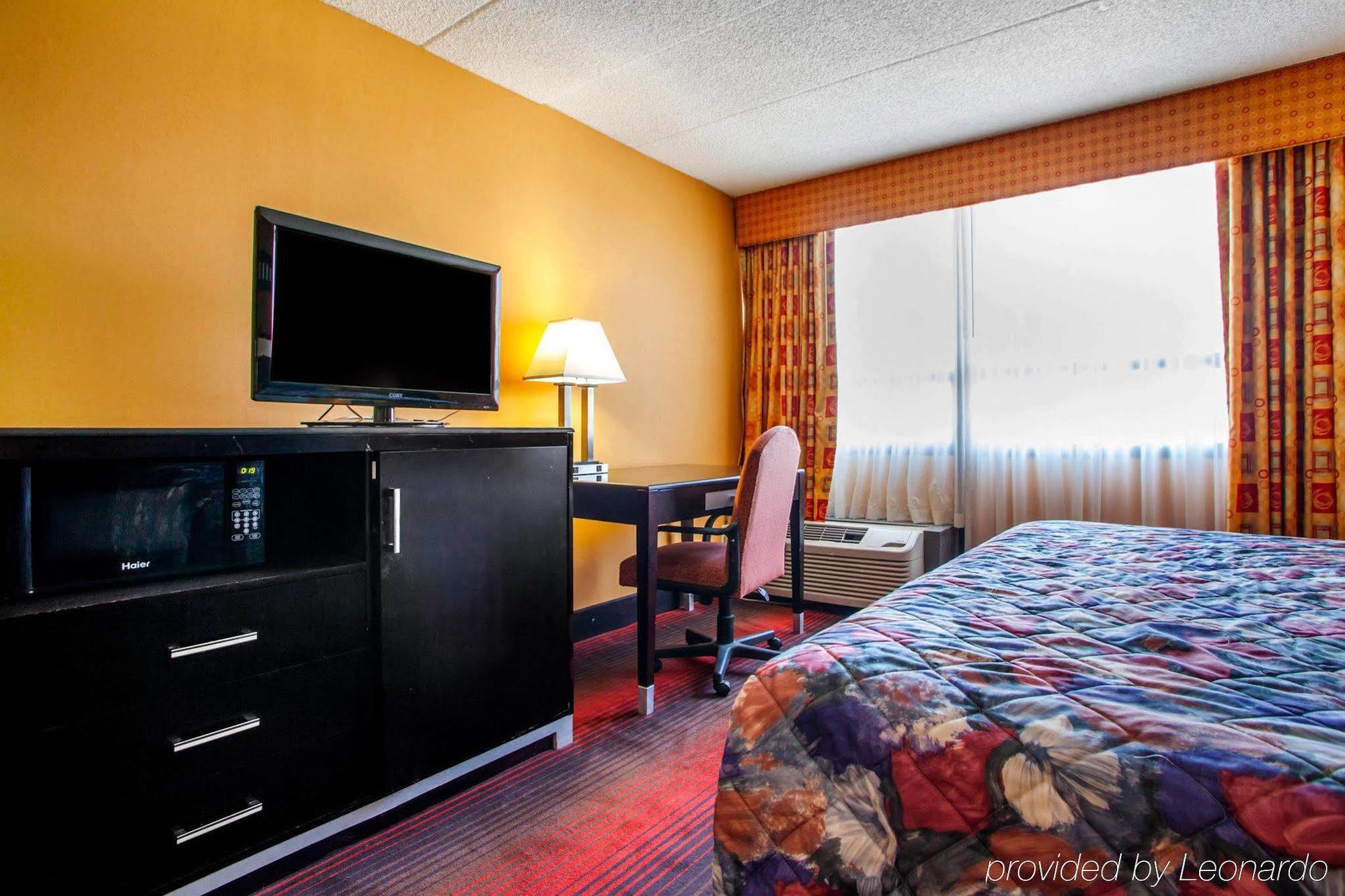 Rodeway Inn Secaucus Exterior foto